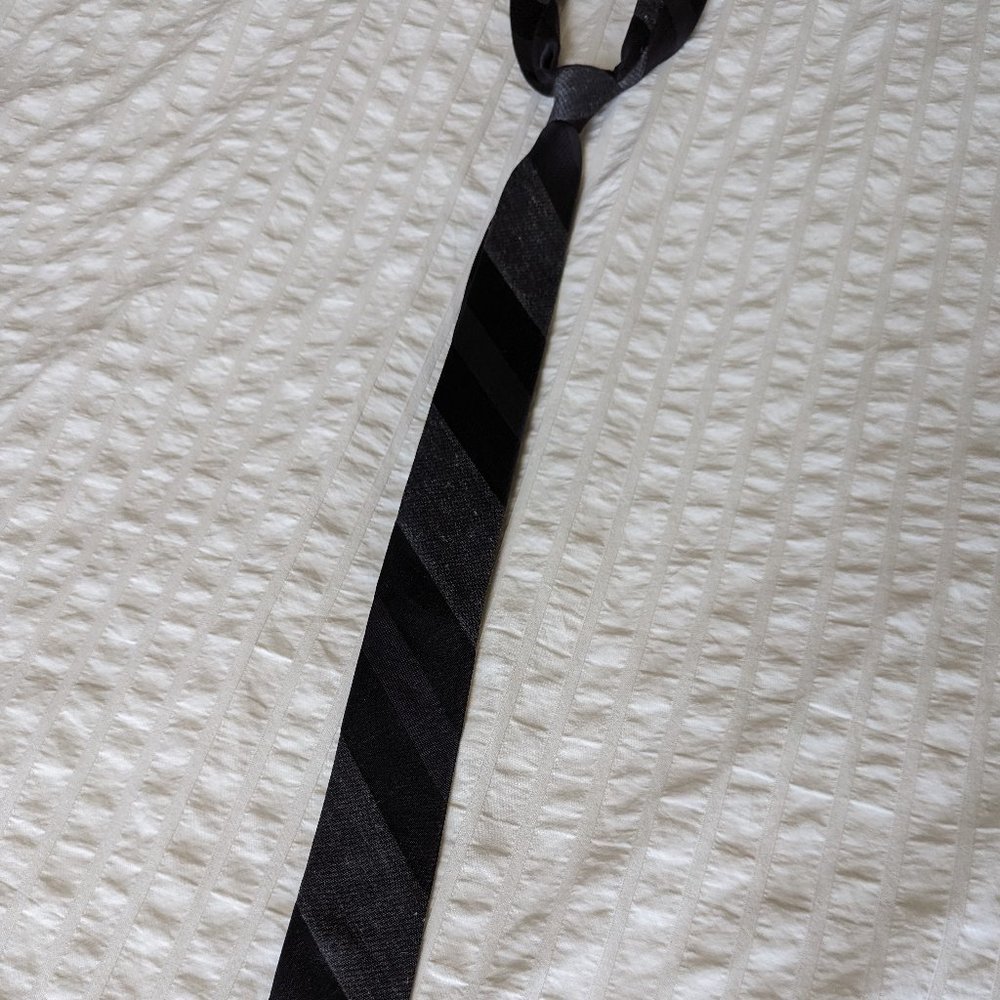Calvin Klein Extreme Slim Tie